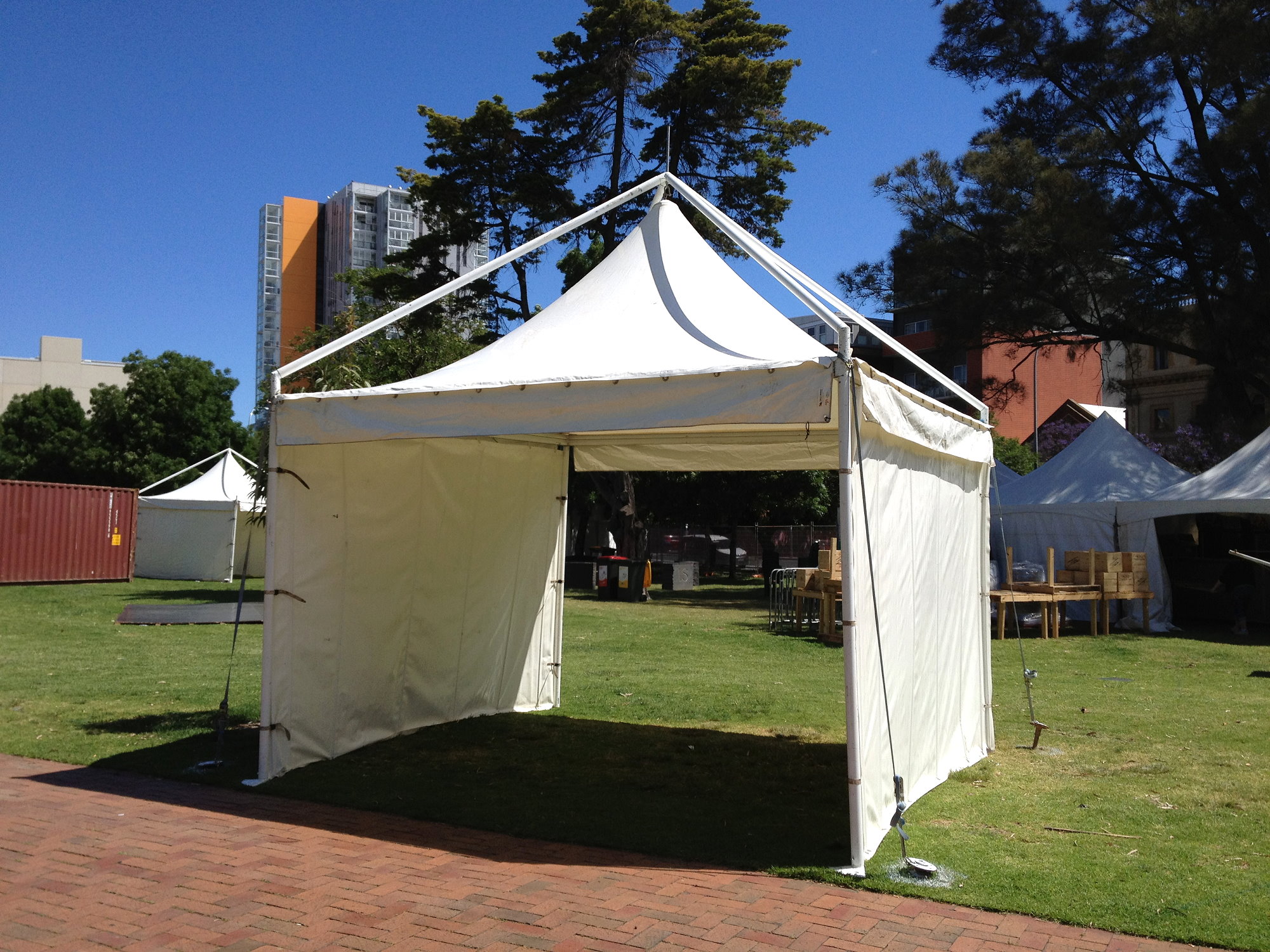 Prestige Marquee 4 x 4 Exterior 