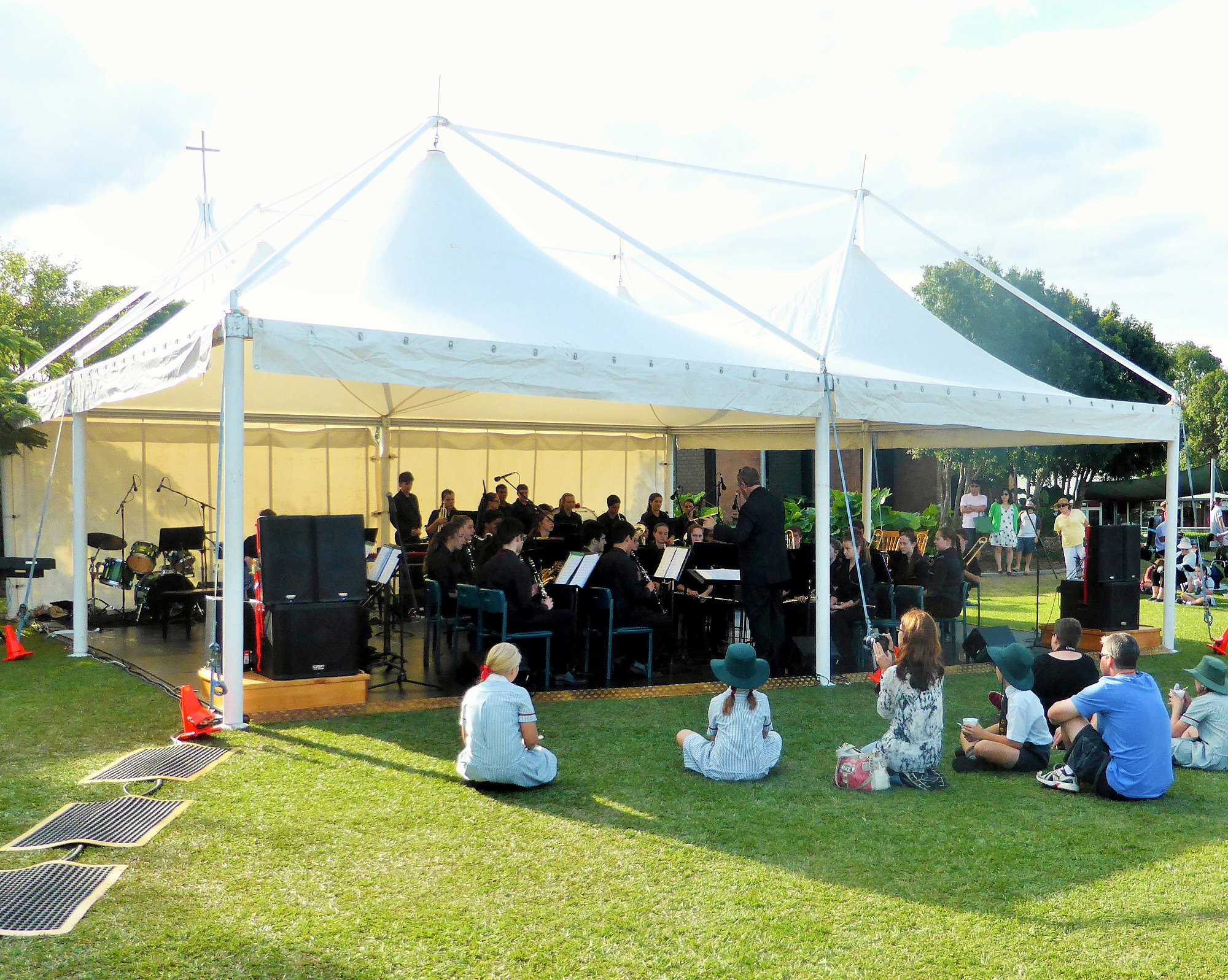Prestige Marquee 10 x 10 Exterior 